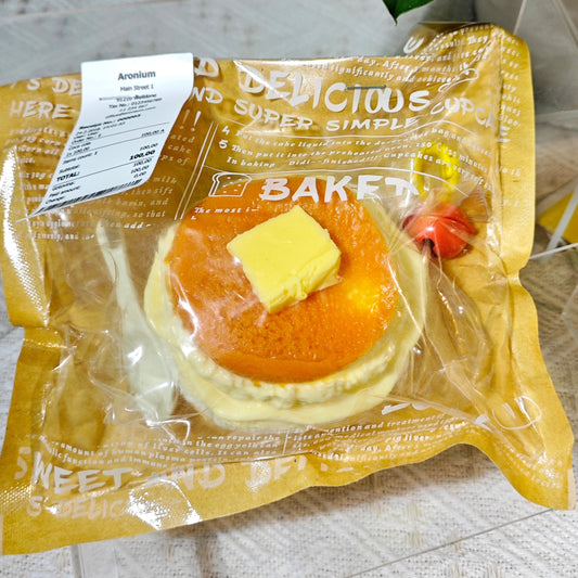 #F0016 チーズビスケット厚いマフィン