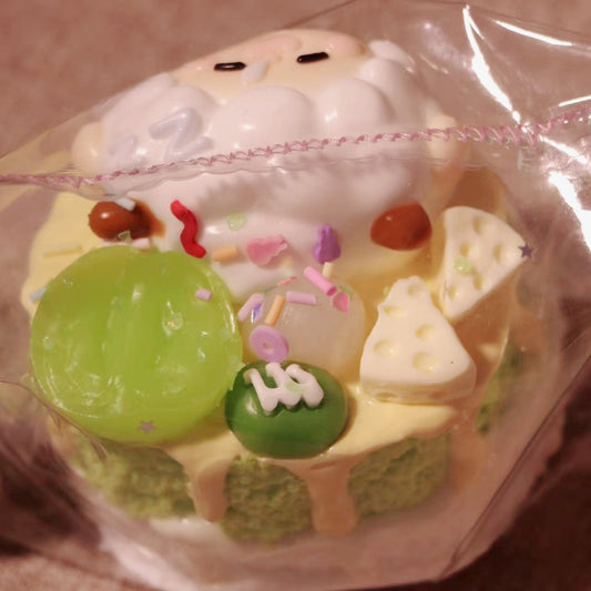 AXS2025C0052のんびりとした青草ケーキ