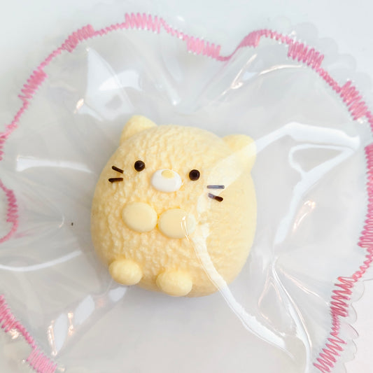 #W0006  Cute Cat squishy toy（ ネコ匹）